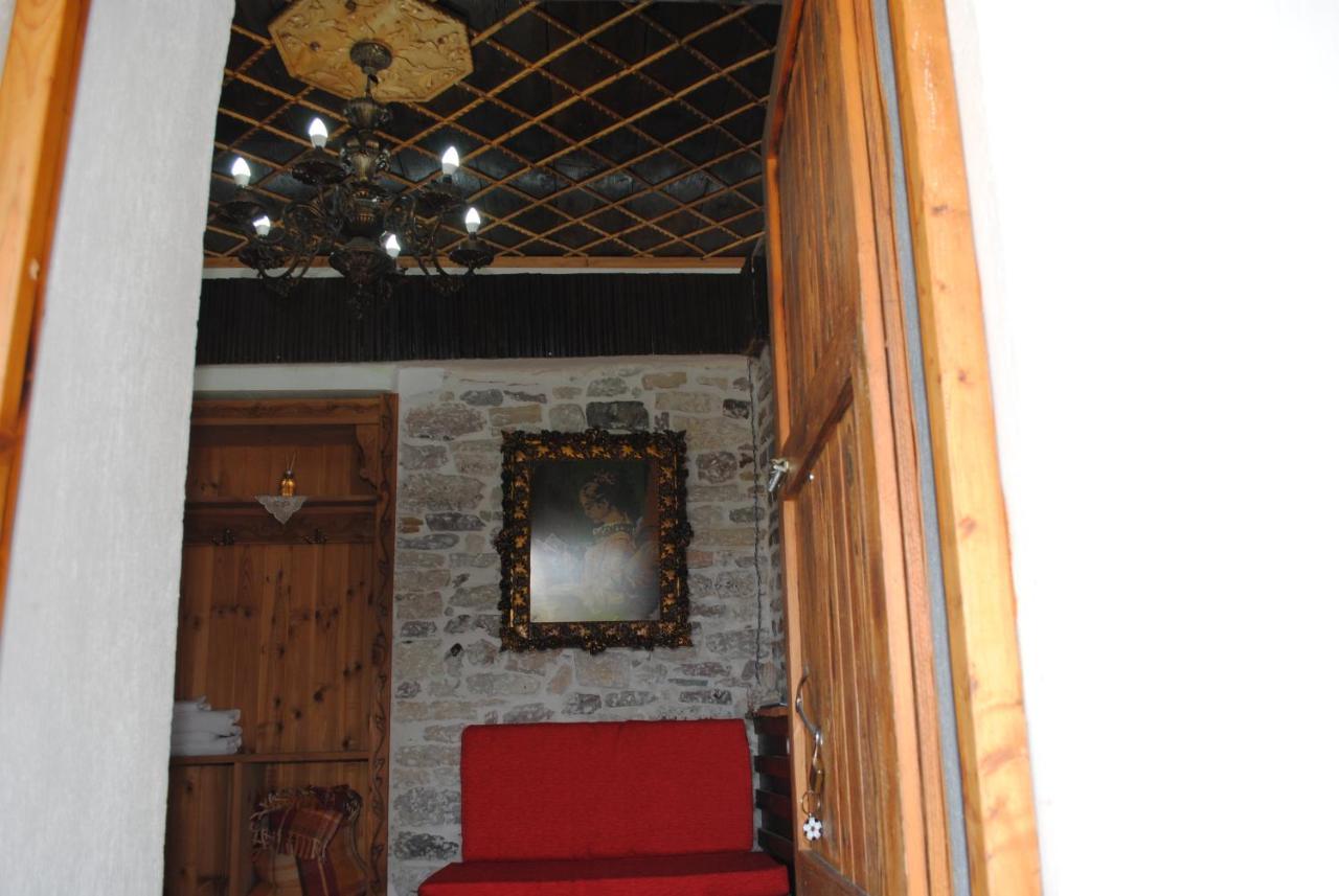 Guesthouse Mele Gjirokastra Zewnętrze zdjęcie