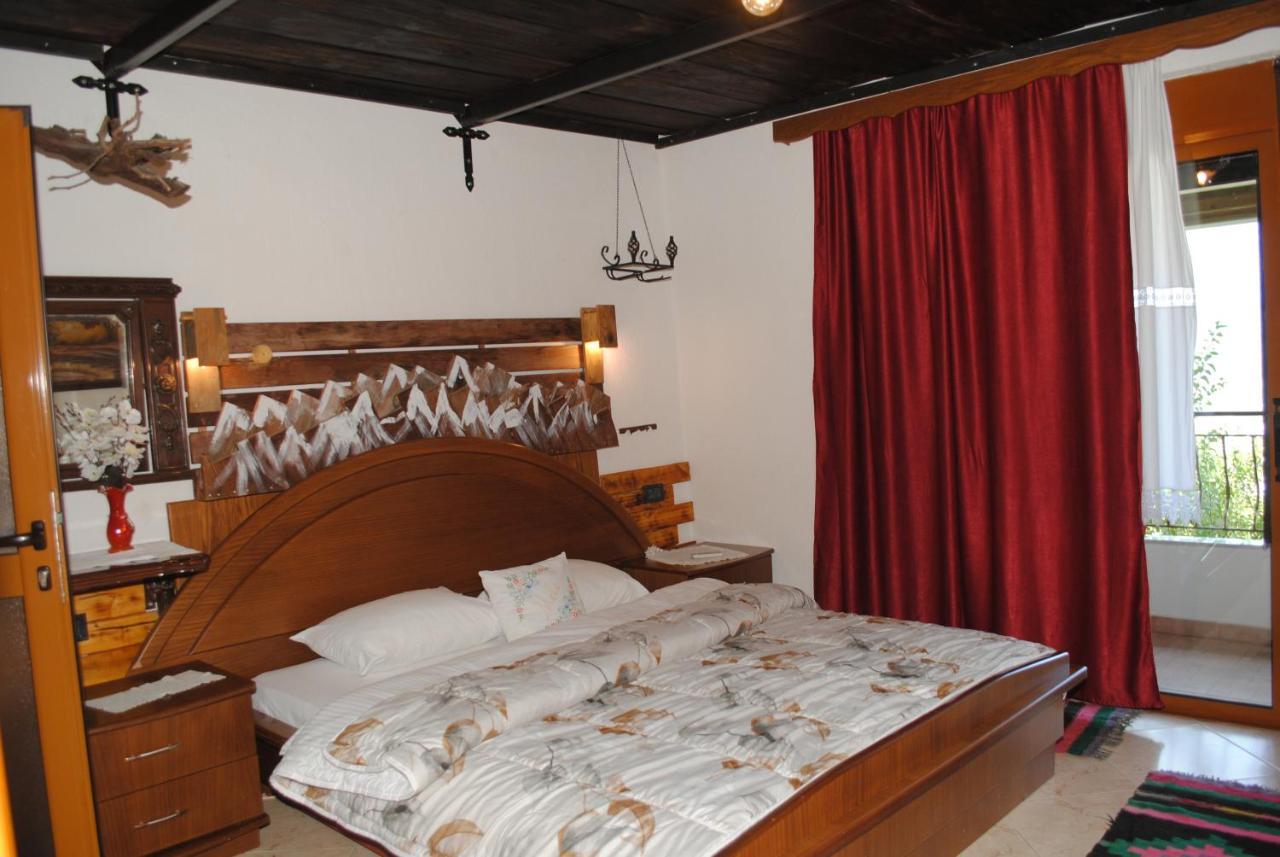 Guesthouse Mele Gjirokastra Zewnętrze zdjęcie