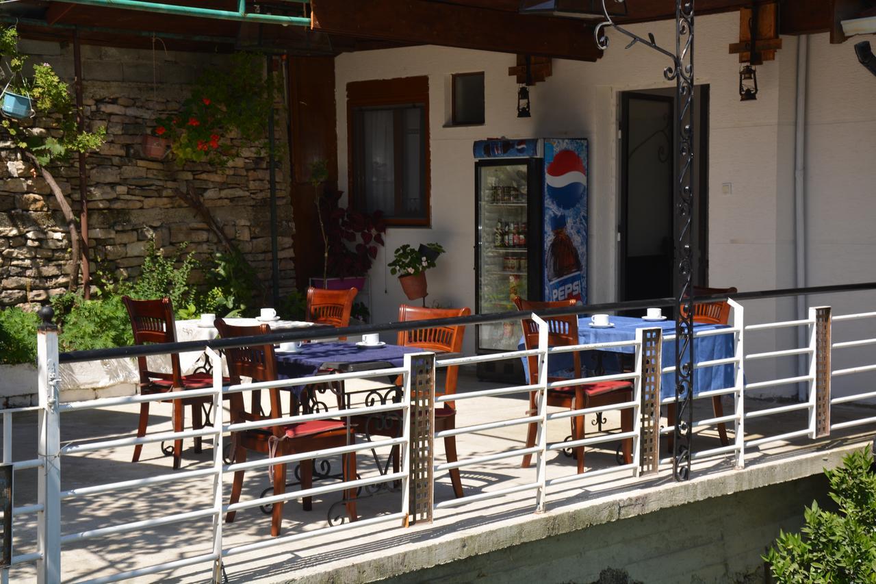 Guesthouse Mele Gjirokastra Zewnętrze zdjęcie