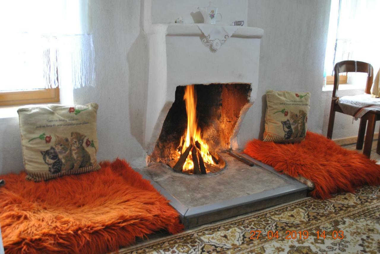 Guesthouse Mele Gjirokastra Zewnętrze zdjęcie